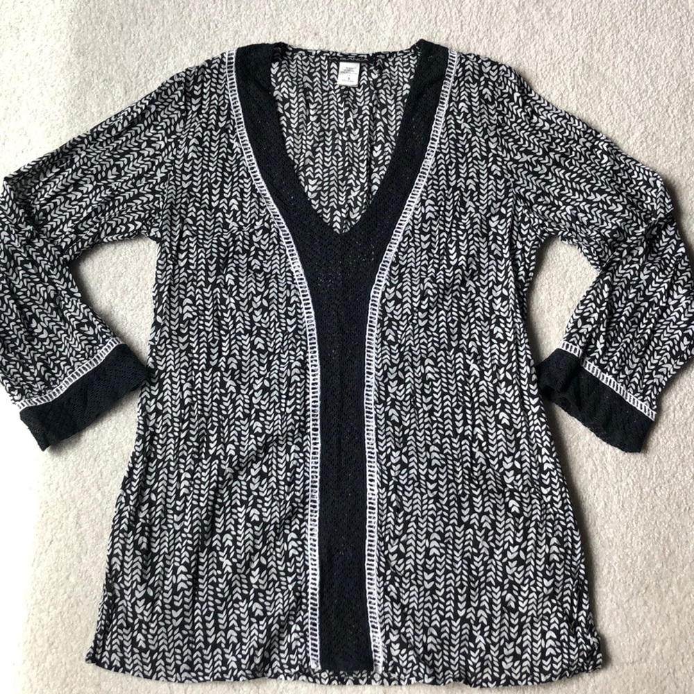 Like new La Blanca Swimsuit Coverup Small